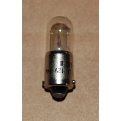 Ampoule feux de position 12v 4w BA9S culot 9mm H27.4mm